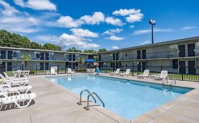 Days Inn Oxford 2*